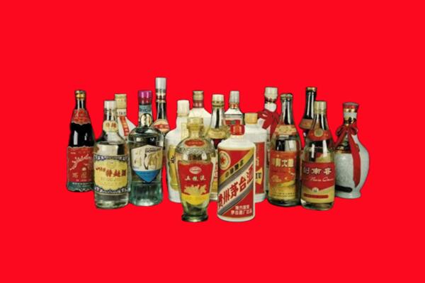 乌苏市回收十八老酒.jpg